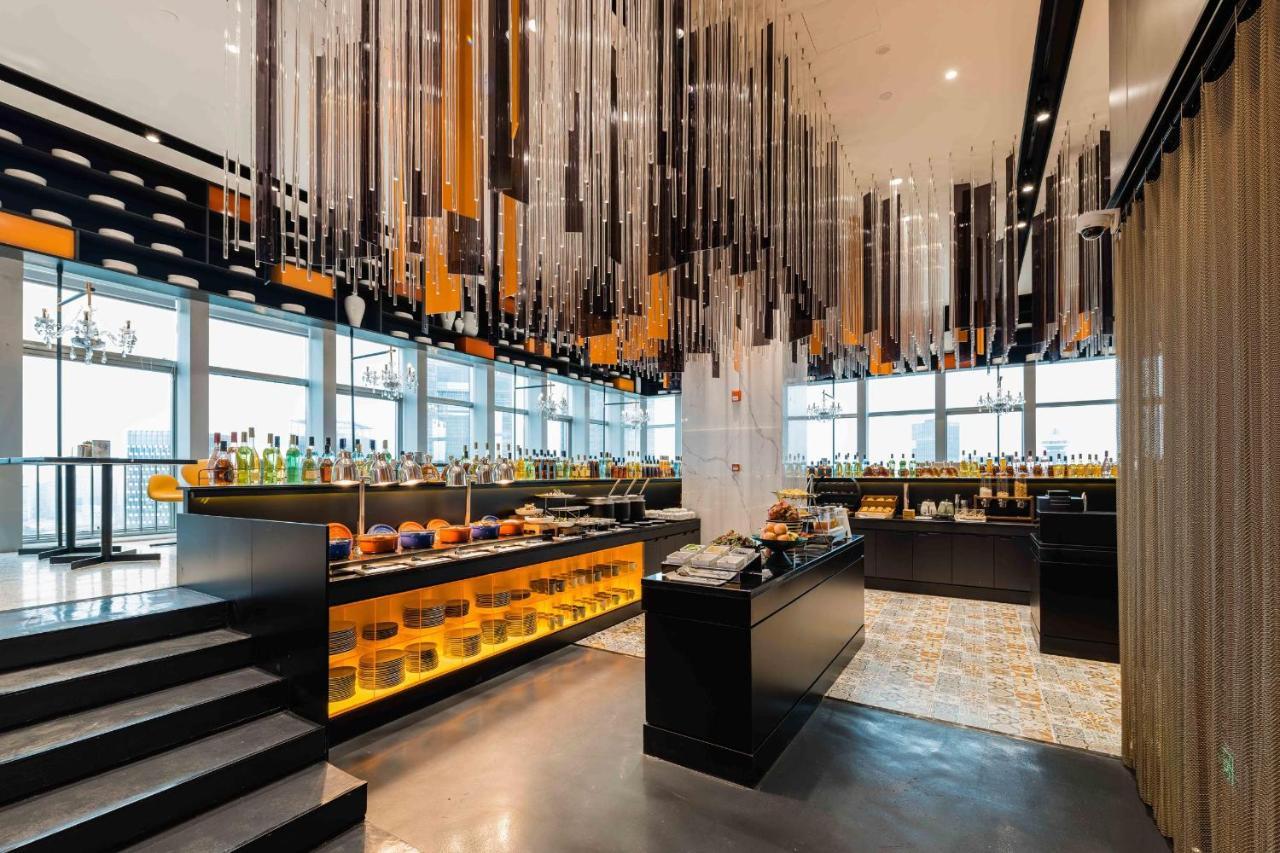 Atour S Lujiazui Financial Center 5*